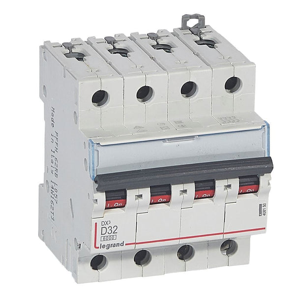 legrand - Autom. DX³ 6000A/10kA 4P D32 400V 4 modules - 408150-E⚡shock